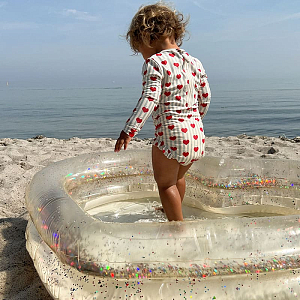 Детский надувной бассейн прозрачный Konges Slojd "Transparent", радужные сердца на кремовом